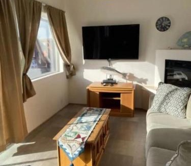 Smith River Casa | Sand Castle - Ocean Cabin 25 W Private Jacuzzi