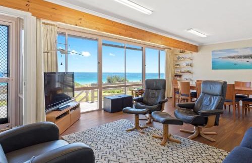 Carrickalinga Casa | Sand Castles 34 Gold Coast Drive