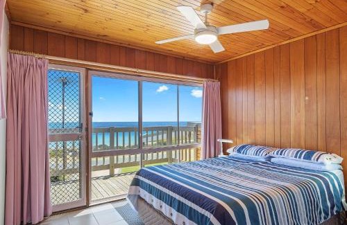 Carrickalinga Casa | Sand Castles 34 Gold Coast Drive