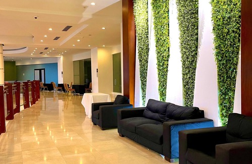 Cristobal Hotel | SAND DIAMOND HOTEL