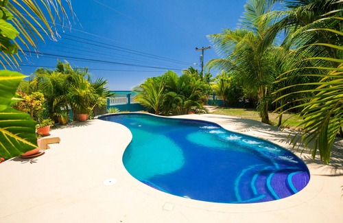 Antoneys Cay Cabaña | Sand Dollar