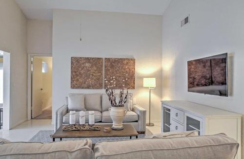 Jensen Beach Casa | Sand Dollar Jenson Beach Home with Pool Access!