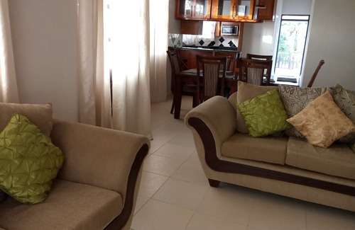 Mangrove Apartamento | Amplio Breezy Family Friendly Country Property