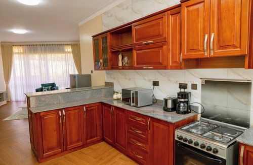 Entebbe Cama Y Desayuno | Sand Grains Residences 008