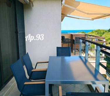 Dyuni Apartamento | Sand Lillies Sunny Relax