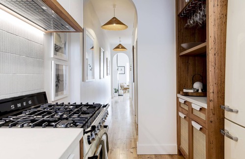 Henley Beach Apartamento | Sand Prints / Seafront / Cafes / Sleeps 6 / Dogs