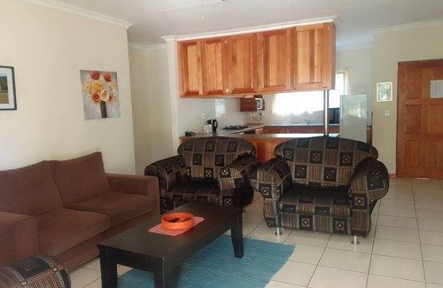 Hazyview Cabaña | Sand River Cottages