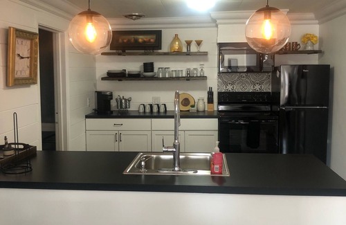 Grand Haven Apartamento | Sand suite is perfect for summer fun! Pets considered with fee.