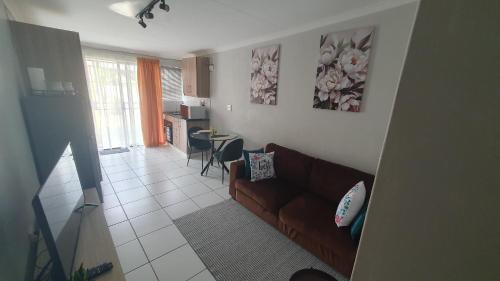 Edenvale Casa | Sandalion Cottage in Eden Glen, Johannesburg, SA