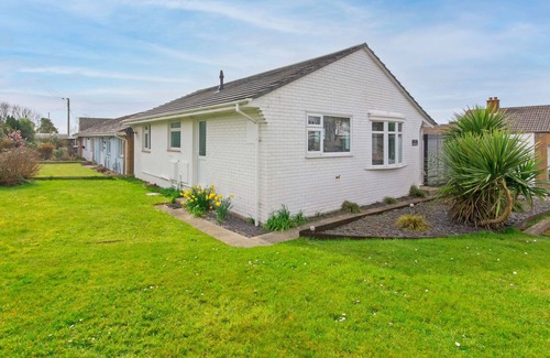 Braunton Cabaña | Sandbanks Sleeps 4 Beach Pass & 1 Dog