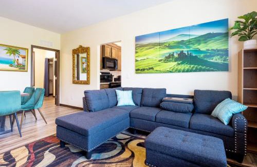 Douglas Casa | Sandcastle Getaway! Walk to the beach and town!