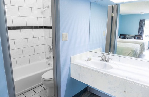 Savannah Beach Hotel | Sandcastle Inn