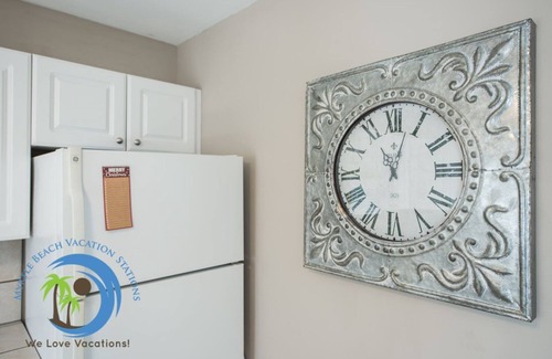 Crescent Beach Condominio | Sandcastle Up