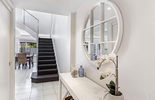 Fingal Bay Casa | Sandcastles 7 8 Ala Moana Way