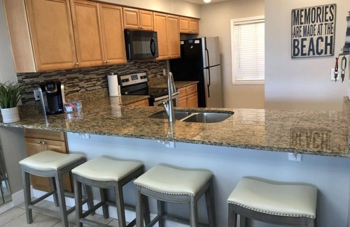 Cocoa Beach Condominio | SANDCASTLES OCEAN VIEW TOP FLOOR..DATES AVAILABLE (check Reviews)