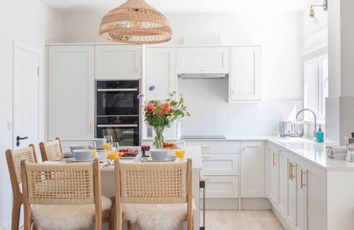Salcombe Cabaña | Sanderling - a beautiful coastal home in the centre of Salcombe
