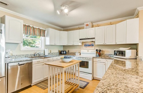 Folly Beach Casa | Sandi Lou