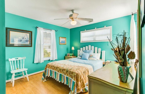 Folly Beach Casa | Sandi Lou