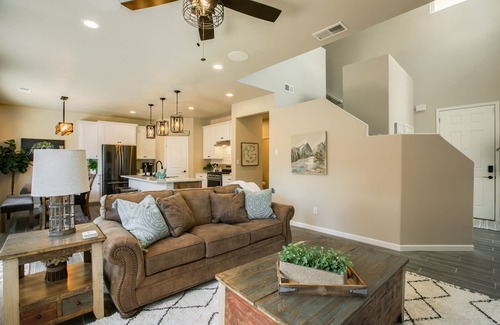 Bear Canyon Estates Casa | Sandia Velo- New Modern Farmhouse Style Home