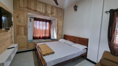 Thalayathimund Villa | Sandiago Villa 2 Bhk House