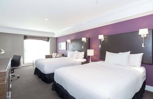 City Centre Hotel | Sandman Signature Kamloops Hotel