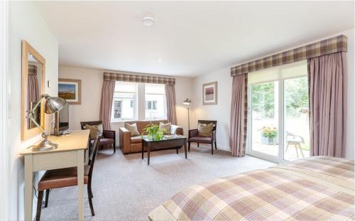 Nairn Casa | Sandown House