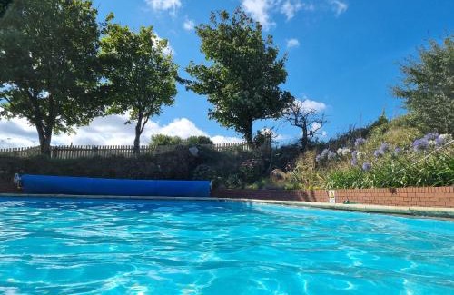 North Buckland Casa | Sandpiper Cottage: cosy home near the beach