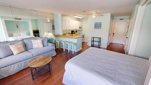 Holiday Isle Apartamento | Sandpiper Cove 8113- by Holiday Isle Properties