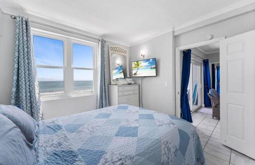 Jacksonville Beach Casa | Sandpiper Oceanfront 4B