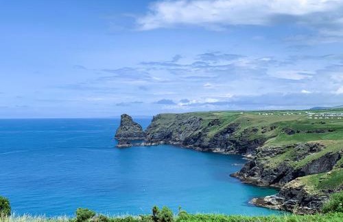 Holsworthy Casa | Sandpipers Cottage - Devon Sleeps 4, Garden, rural, Dog friendly