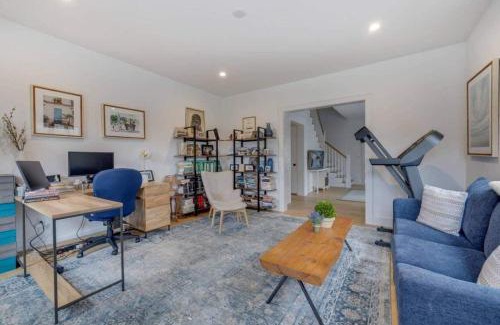 Silver Beach Casa | Sandpoint by Rove Travel Modern 5BR Family Home with Pool