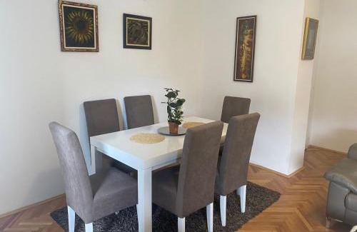 City Center Apartamento | Sandra