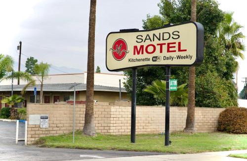 Ontario Hotel | Sands Motel by Ontario Airport & Toyota Arena