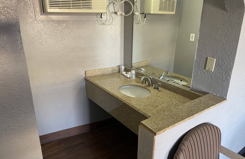 St. George Hotel | Sands Motel