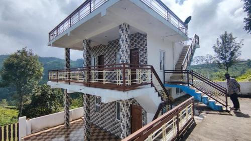 Ooty Casa | Sandy 4 Bhk Homestay - Only Adults Allowed