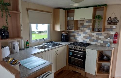 Woodhorn Otro | SANDY BAY STAYOVER