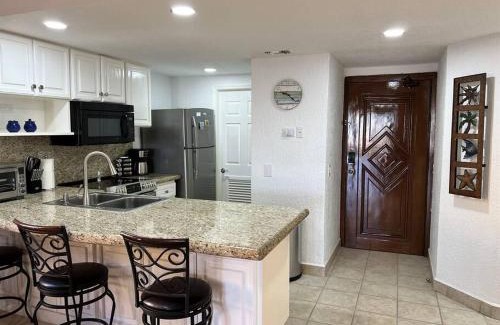 Puerto Peñasco Apartamento | Sandy Beach Princesa D101 Ocean Front Resort