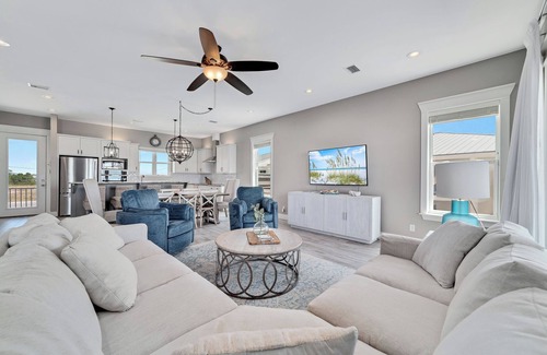 Ono Island Casa | "Sandy Feet Retreat" a Luxury Beachfront Home | Private Pool | Beach Getaways
