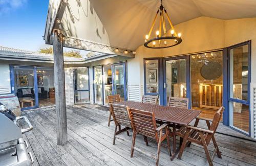St. Andrews Beach Casa | Sandy Hills Beach House by Ready Set Stay- BYO LINEN & TOWELS