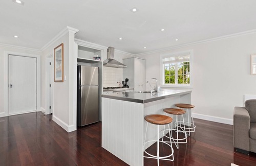 Russell Cabaña | Sandy Jandal Cottage 3-5 bed with Annex - Russell Cottages Collection