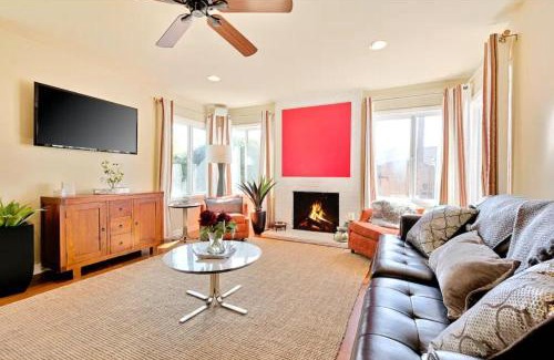 La Jolla Shores Casa | Sandy Shores Beach House