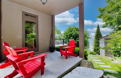 Zurich Cabaña | Sandy Shores Lakefront Cottage! Amazing Luxury On Lake Huron!