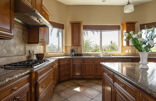 Temecula Casa | Sangiovese By AvantStay | Spectacular Estate w/ Pool, Hot Tub & Putting Green