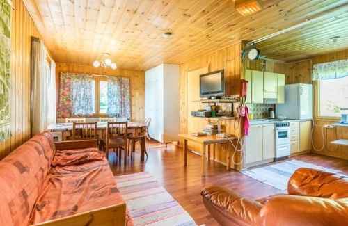 Pielavesi Casa | Saniainen 5 by Interhome