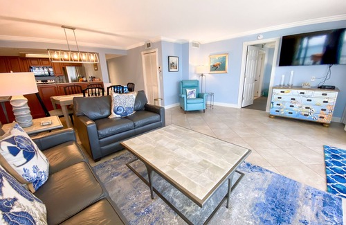 Punta Rassa Condominio | Precios especiales de verano! Condominio de esquina frente al mar en Sanibel Harbour Resort