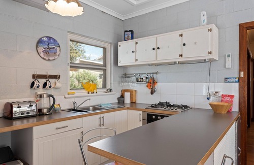 Aldinga Beach Casa | Sanibonani ~ Aldinga Beach - A front row seat to the Aldinga Scrub Conservation Park