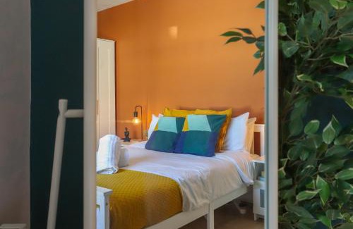 Splott Casa | Sanjo Suite by Koya Homes-2-Bed Home-Free Parking