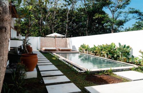 Uluwatu Hotel | Sanjula Uluwatu