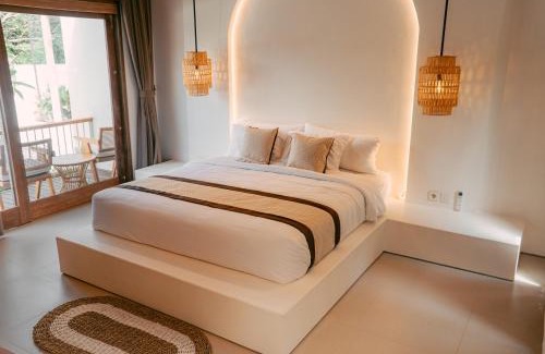 Uluwatu Hotel | Sanjula Uluwatu
