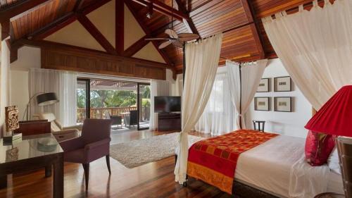 Poste Lafayette Villa | Sankhara Luxury Private Beach Villas